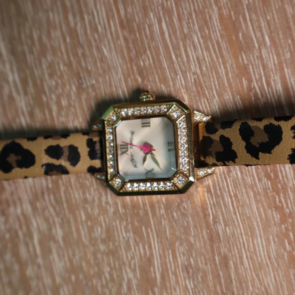 Betsy Johnson Leopard